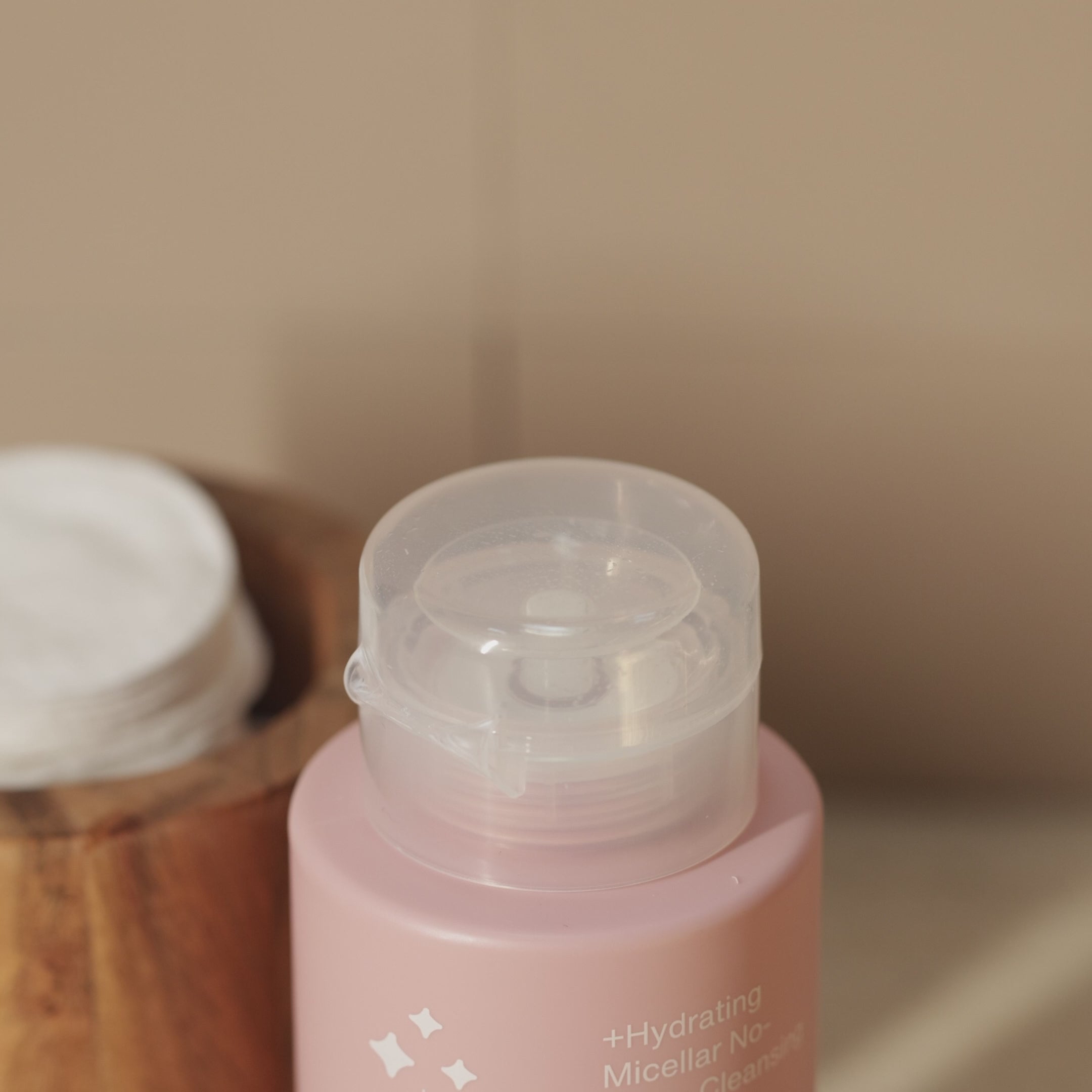 Load video: Cica Calm &amp; Clean +Hydrating Micellar No-Rinse Cleansing Water